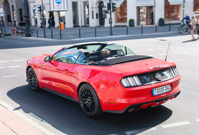 Ford Mustang GT Convertible 2015