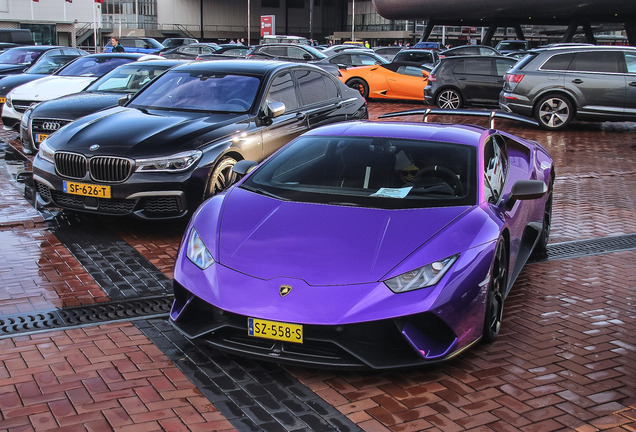 Lamborghini Huracán LP640-4 Performante