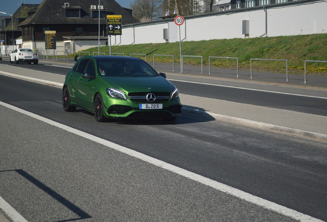 Mercedes-AMG A 45 W176 2015