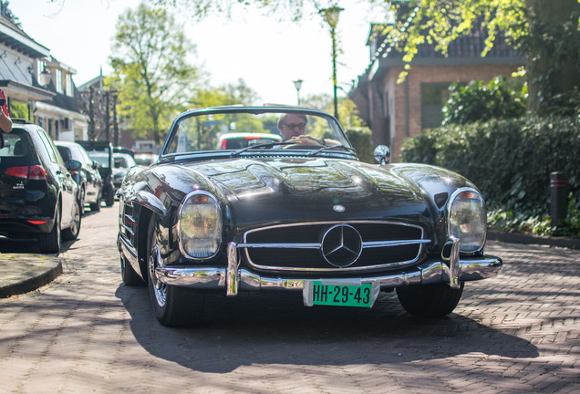 Mercedes-Benz 300SL Roadster