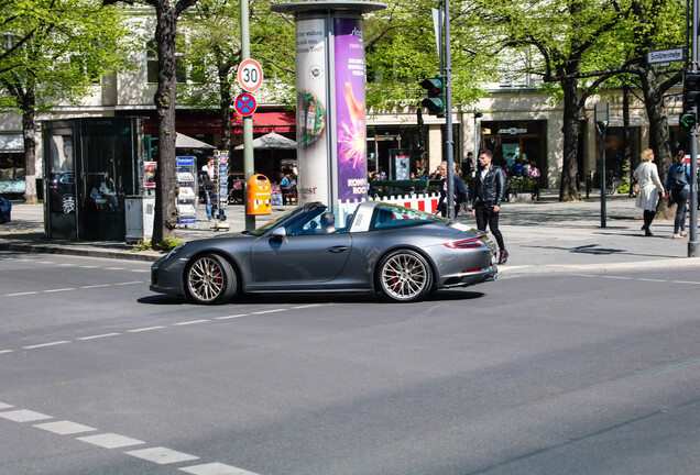 Porsche 991 Targa 4 GTS MkII Exclusive Manufaktur Edition