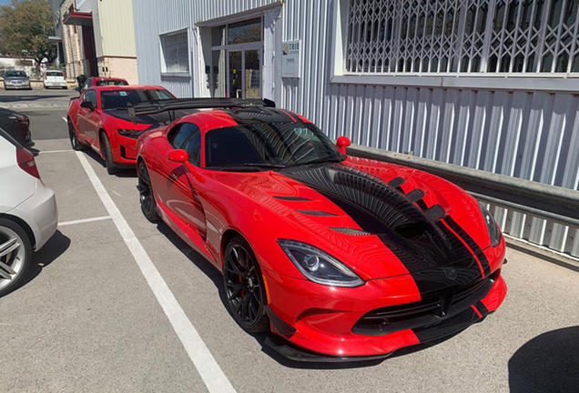 SRT Viper ACR 2015