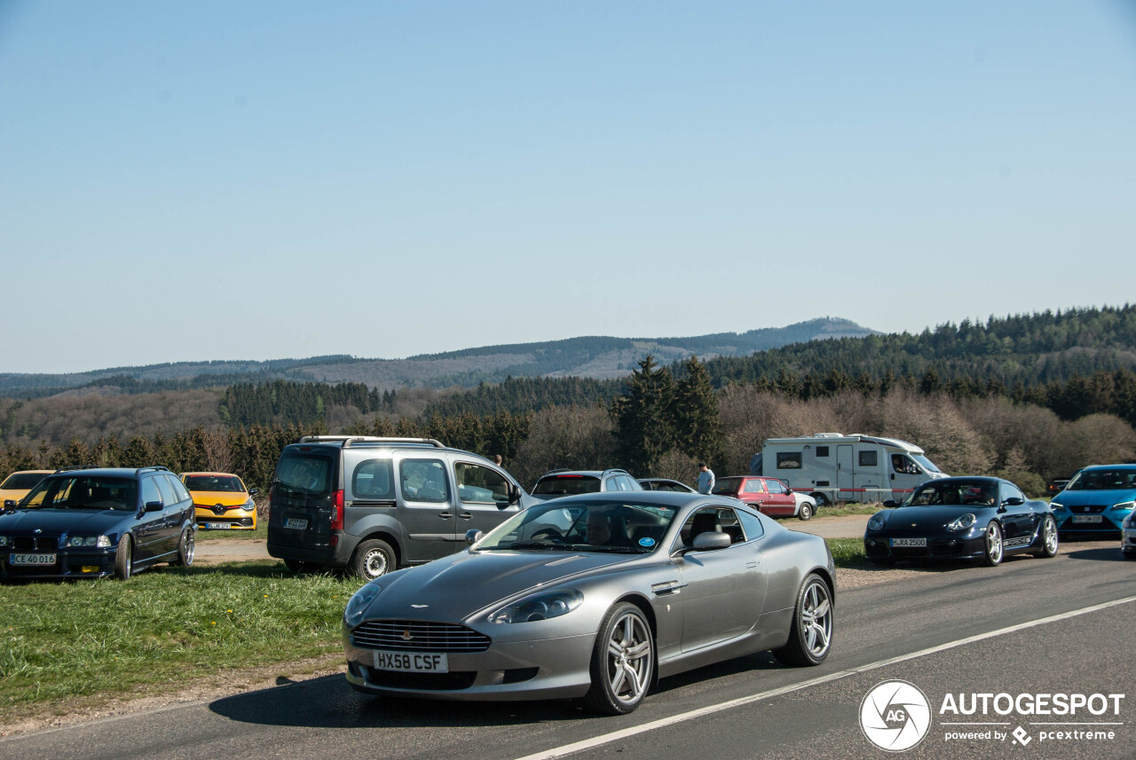 Aston Martin DB9