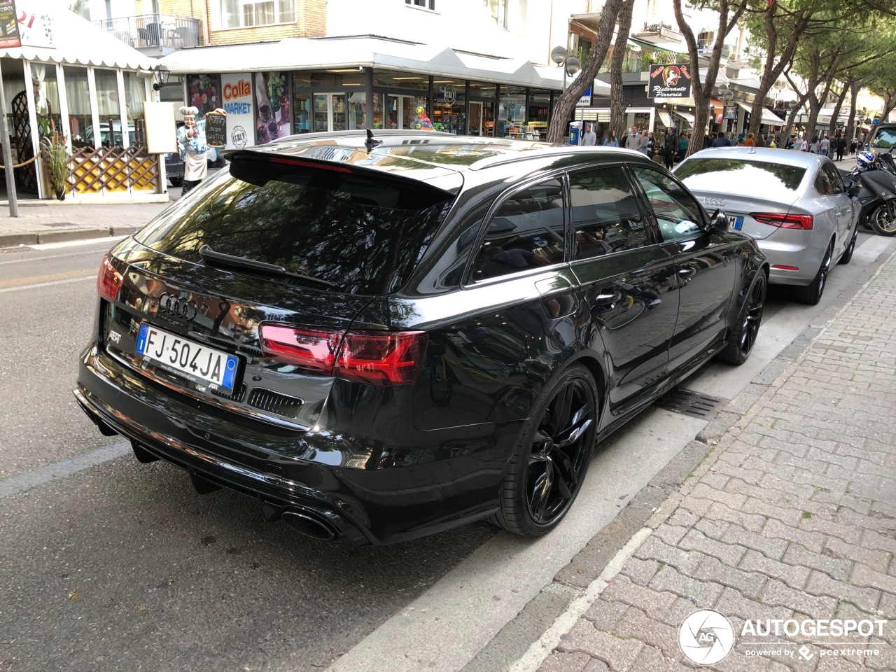 Audi RS6 Avant C7 2015