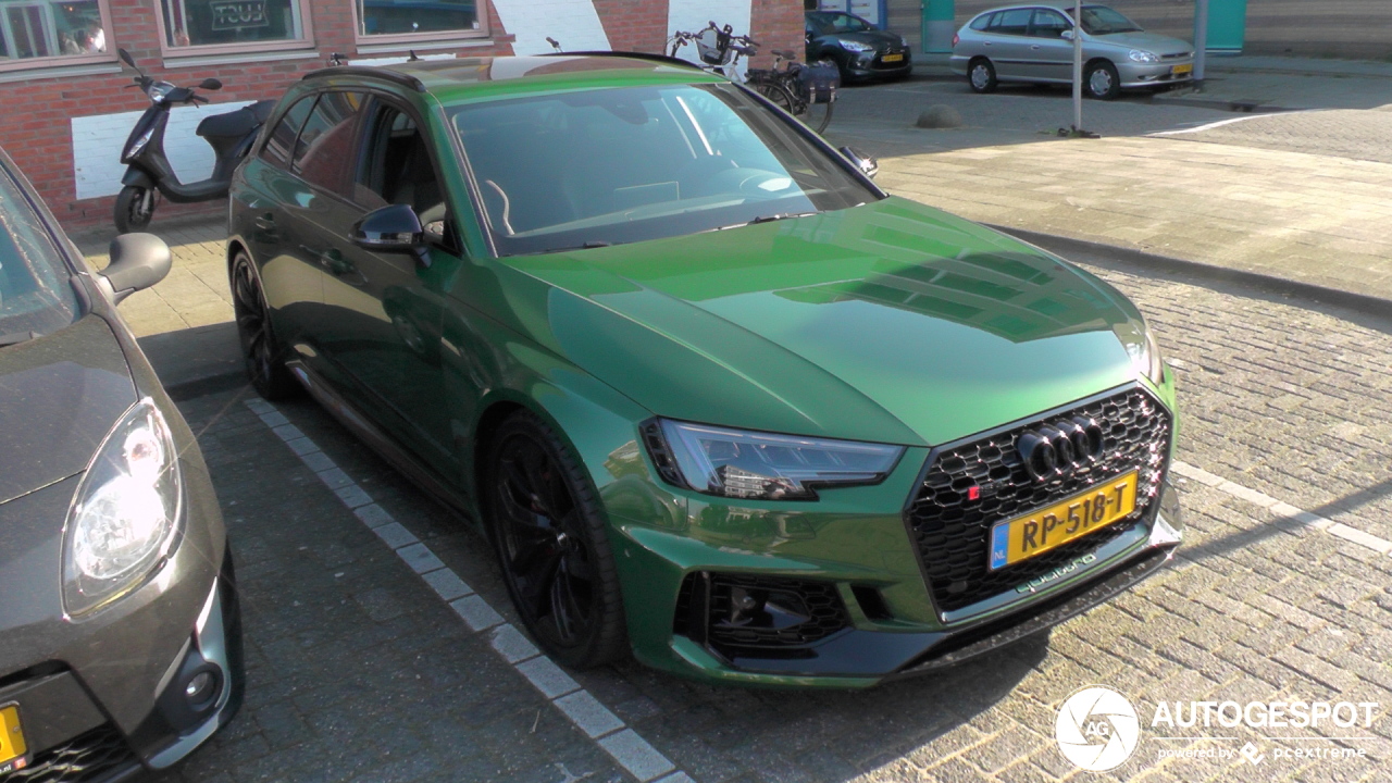 Audi RS4 Avant B9