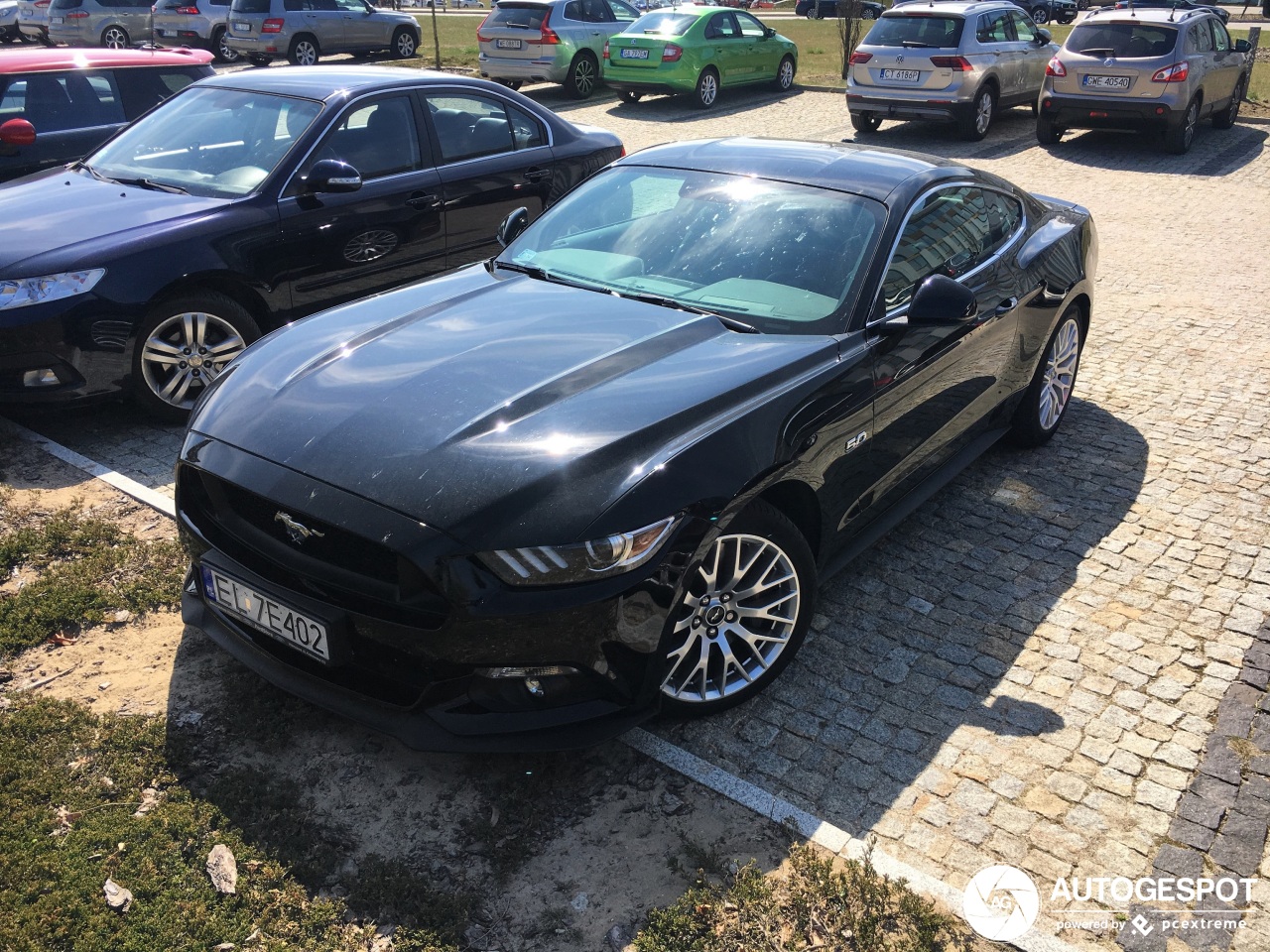 Ford Mustang GT 2015