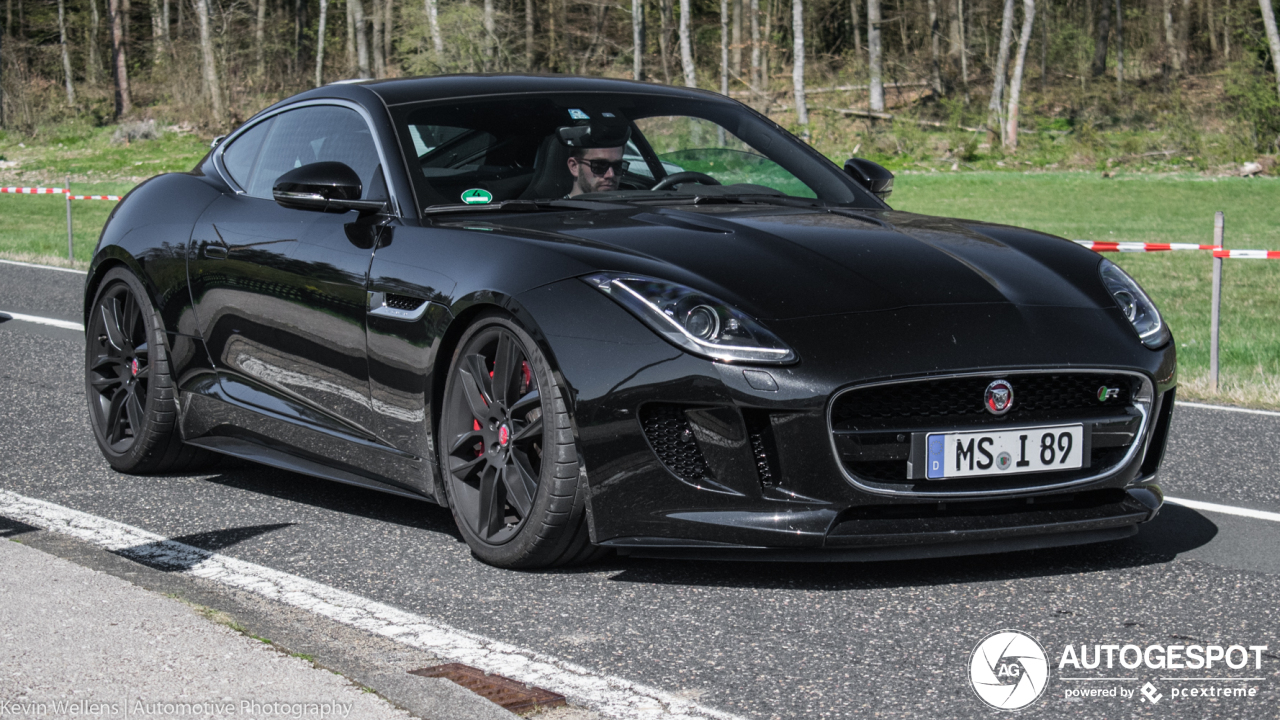 Jaguar F-TYPE R Coupé