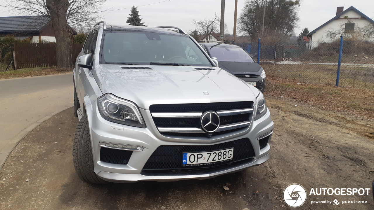 Mercedes-Benz GL 63 AMG X166