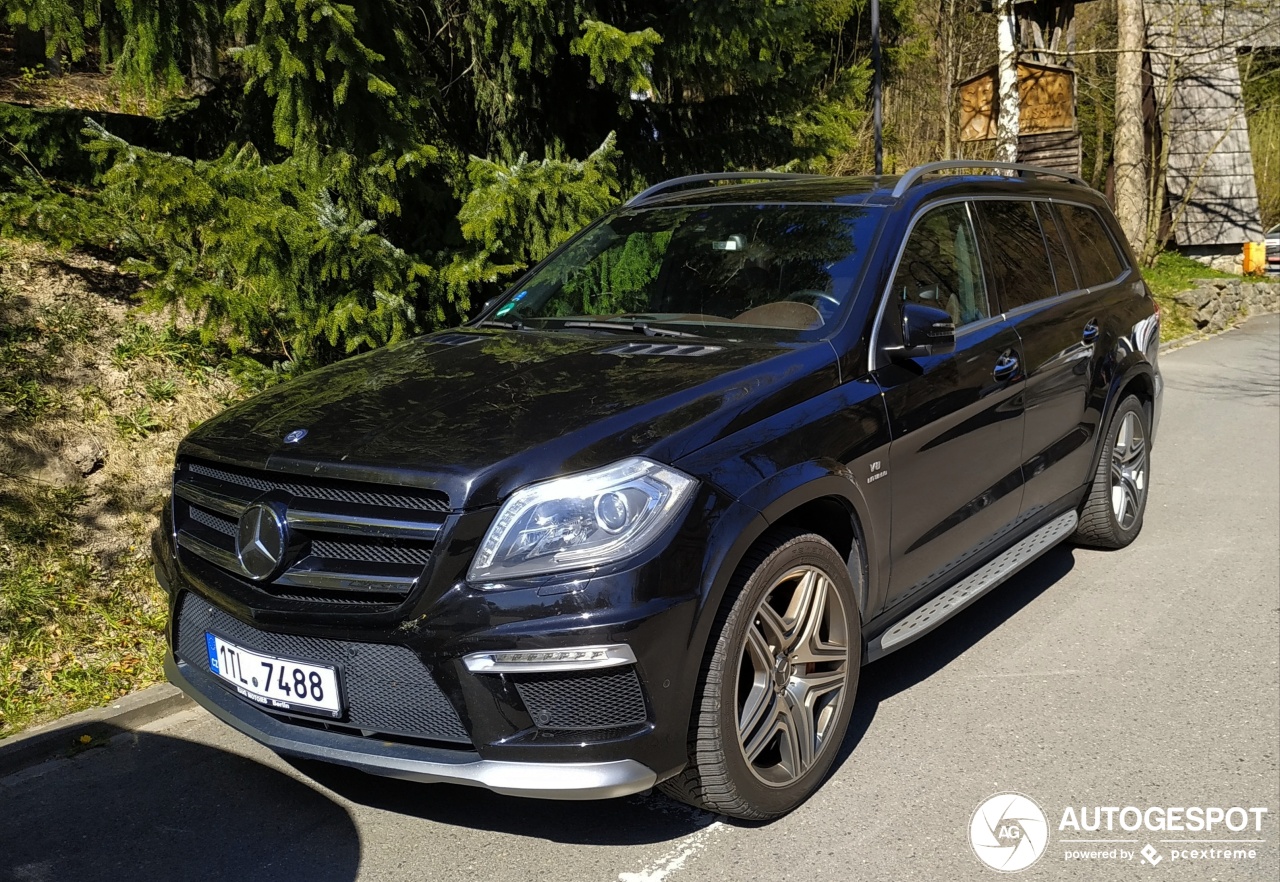 Mercedes-Benz GL 63 AMG X166