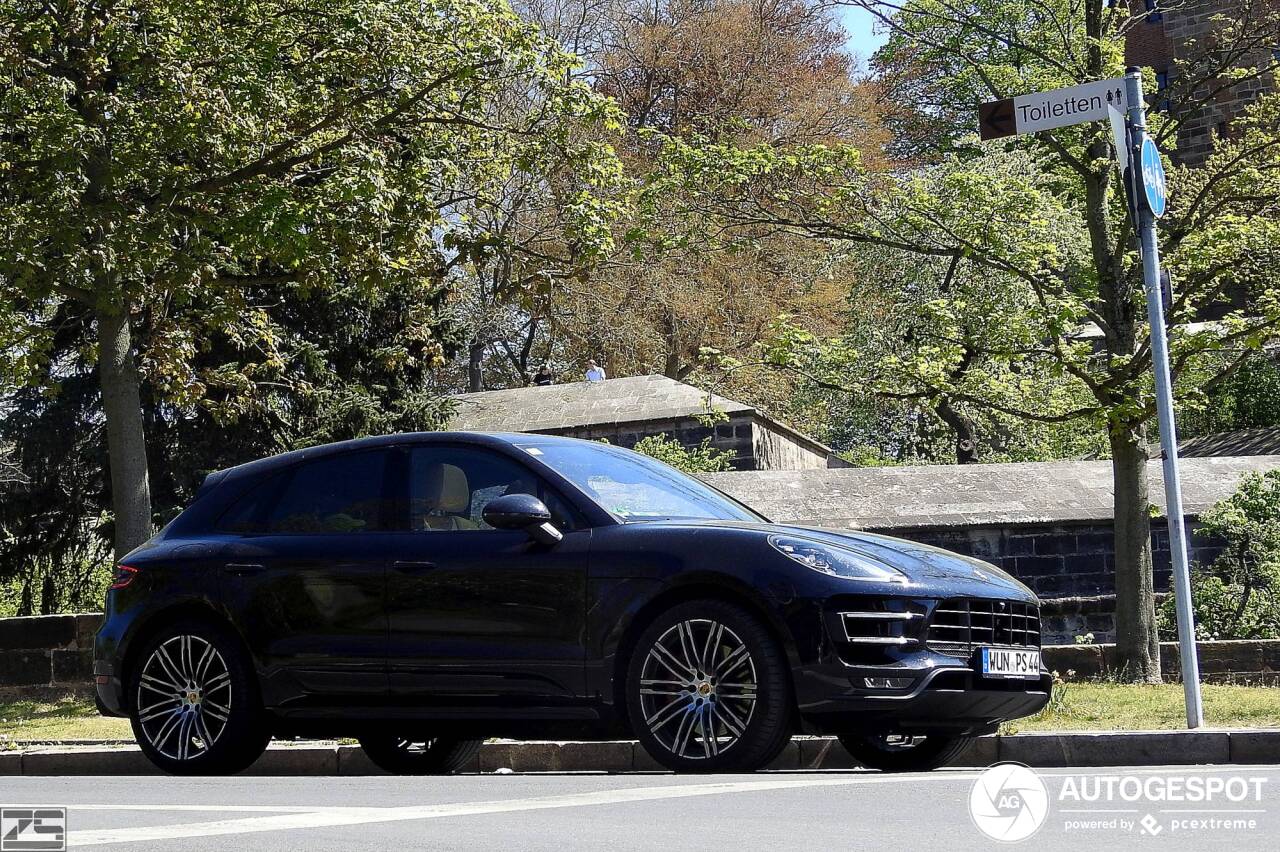 Porsche 95B Macan Turbo