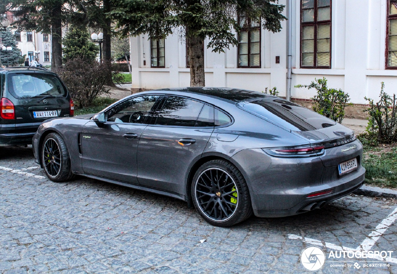 Porsche 971 Panamera Turbo S E-Hybrid