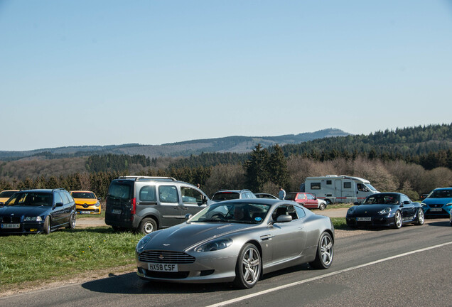 Aston Martin DB9