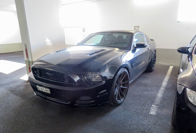 Ford Mustang GT 2013