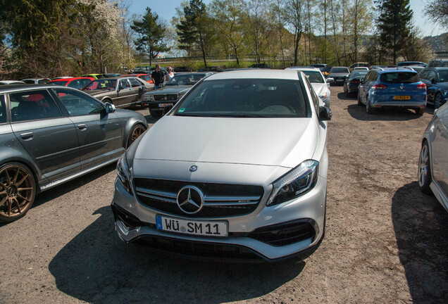 Mercedes-AMG A 45 W176 2015
