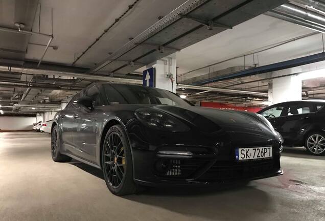 Porsche 971 Panamera Turbo S E-Hybrid Sport Turismo