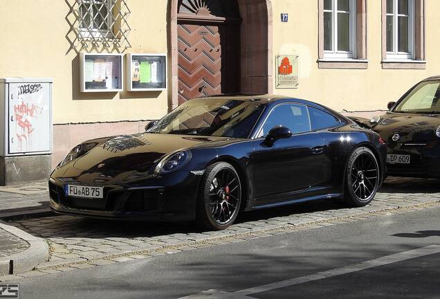 Porsche 991 Carrera 4 GTS MkII