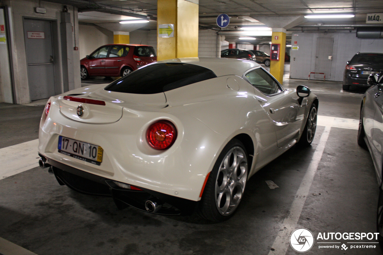 Alfa Romeo 4C Coupé