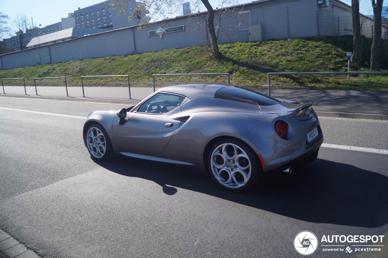 Alfa Romeo 4C Coupé