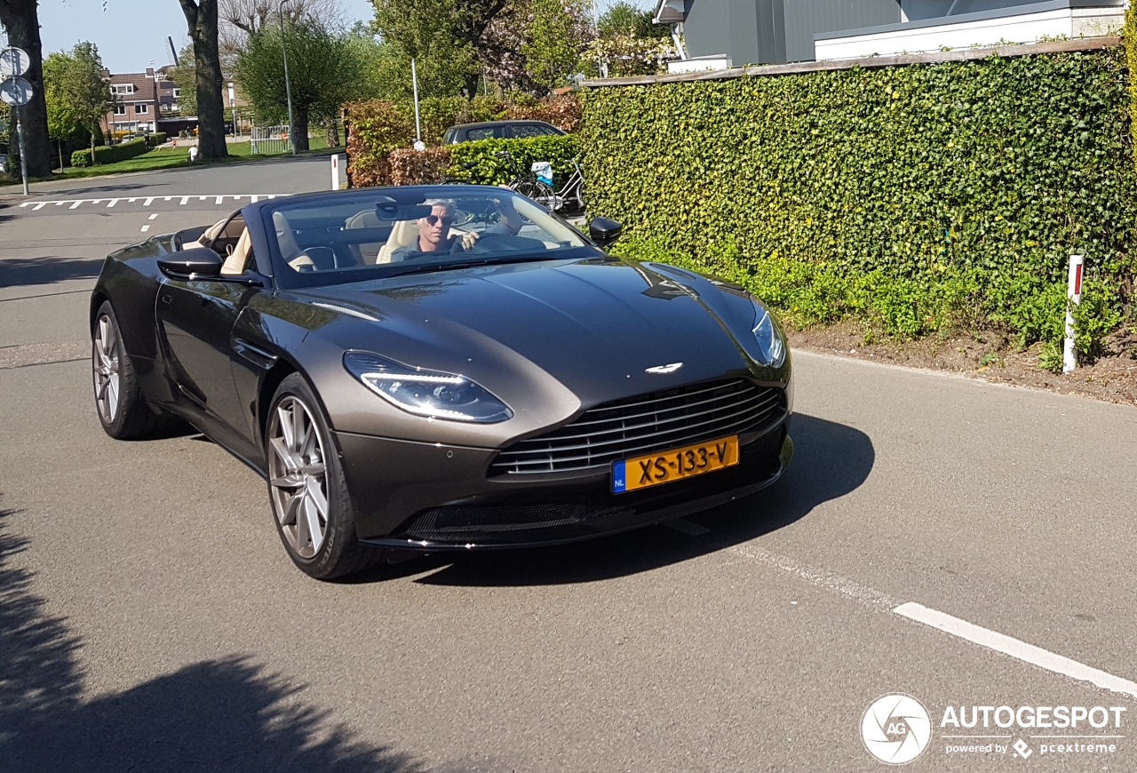 Aston Martin DB11 V8 Volante