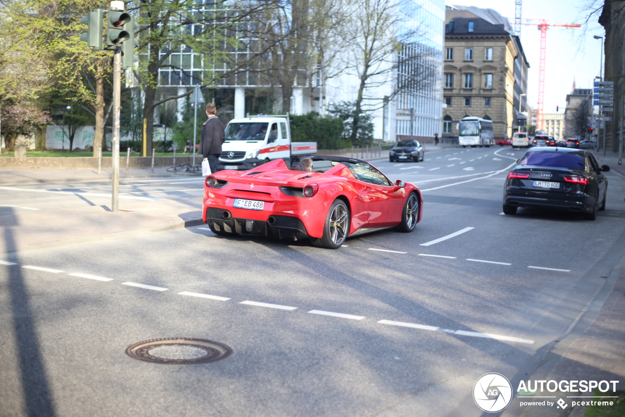 Ferrari 488 Spider