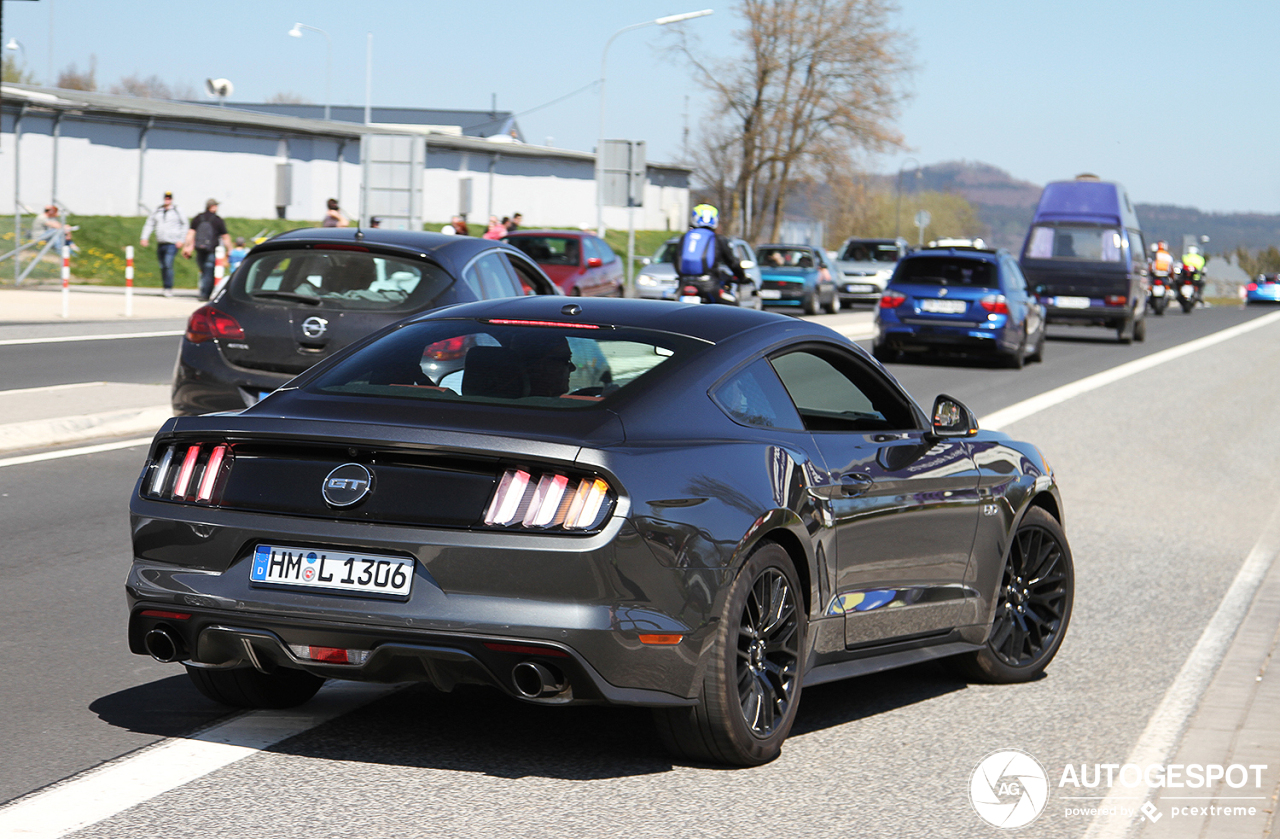 Ford Mustang GT 2015