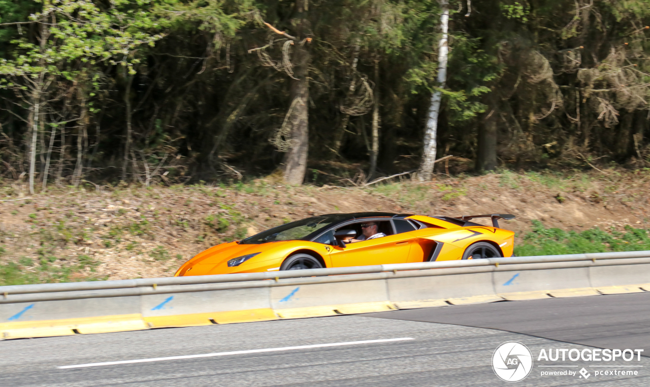 Lamborghini Aventador LP750-4 SuperVeloce Roadster