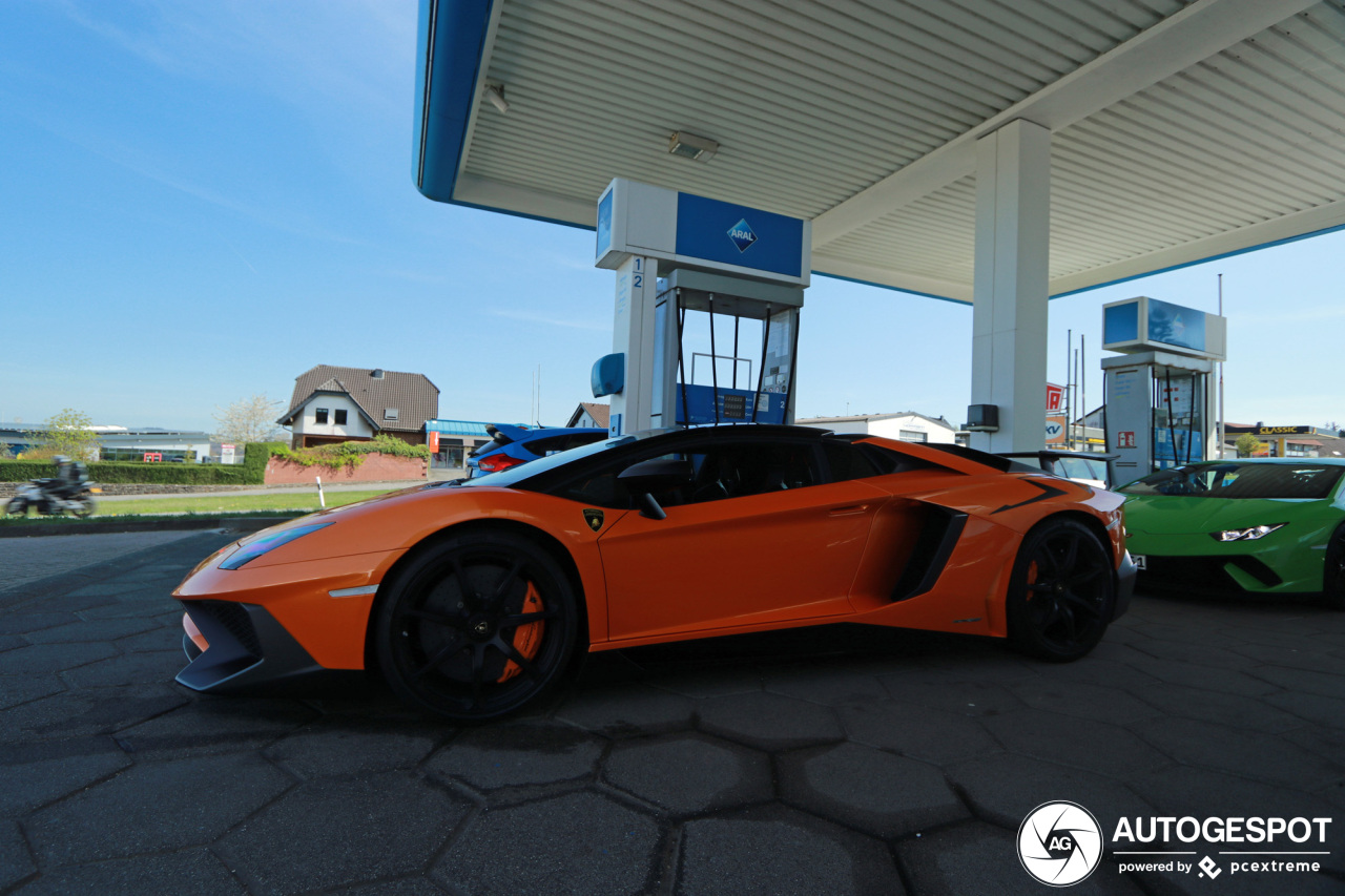 Lamborghini Aventador LP750-4 SuperVeloce Roadster