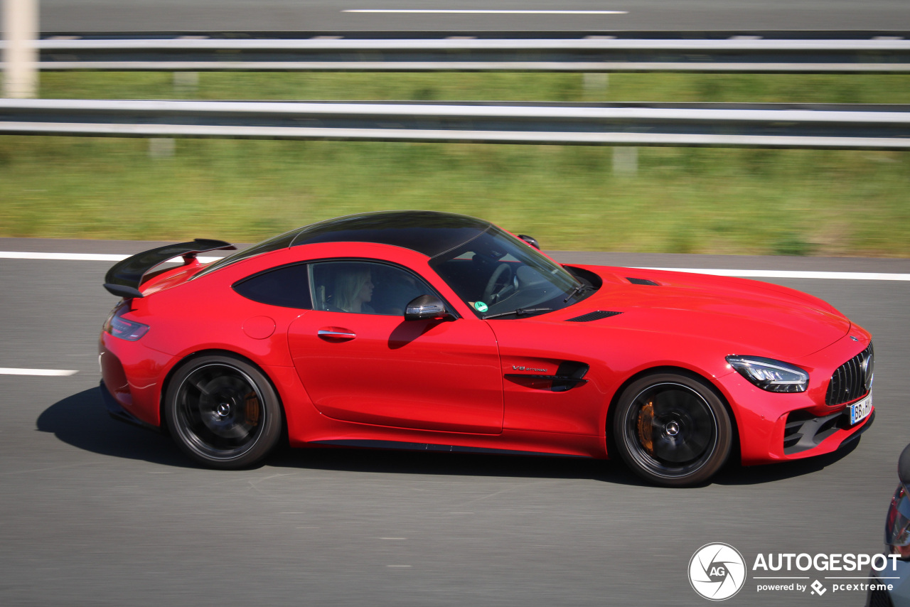 Mercedes-AMG GT R C190 2019