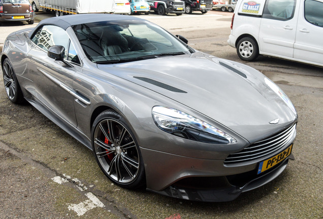 Aston Martin Vanquish Volante