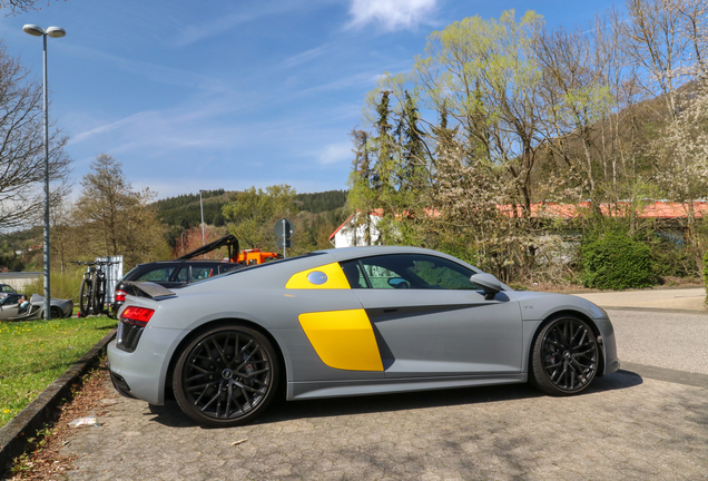 Audi R8 V10 Plus 2015