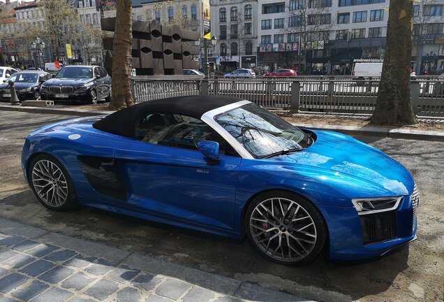 Audi R8 V10 Spyder 2016