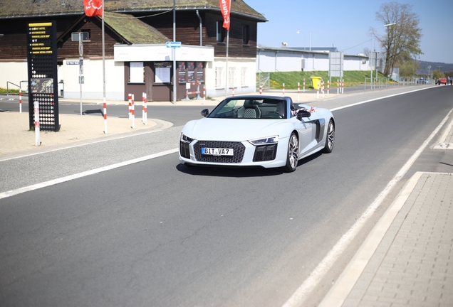 Audi R8 V10 Spyder 2016