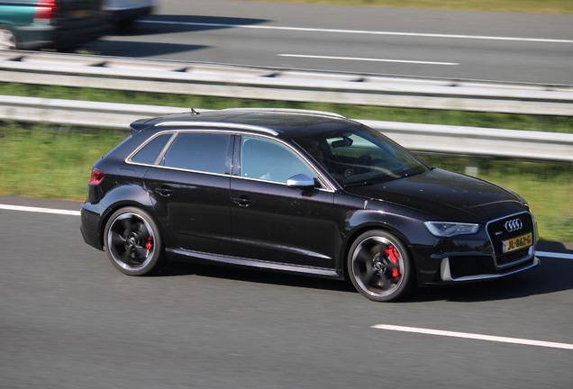 Audi RS3 Sportback 8V