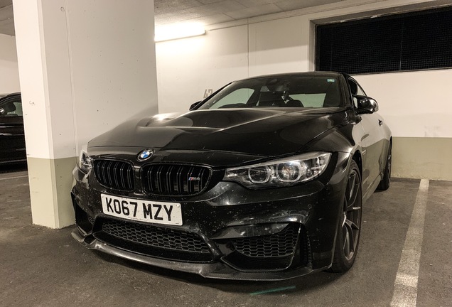 BMW M4 F82 CS