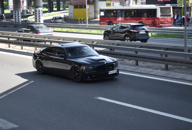 Dodge Charger SRT-8