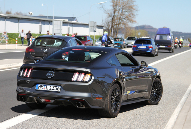 Ford Mustang GT 2015