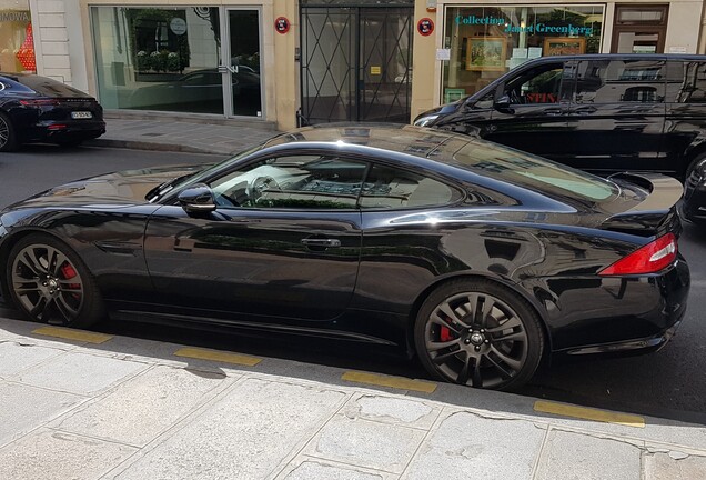 Jaguar XKR-S 2012