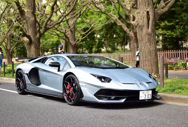 Lamborghini Aventador LP770-4 SVJ