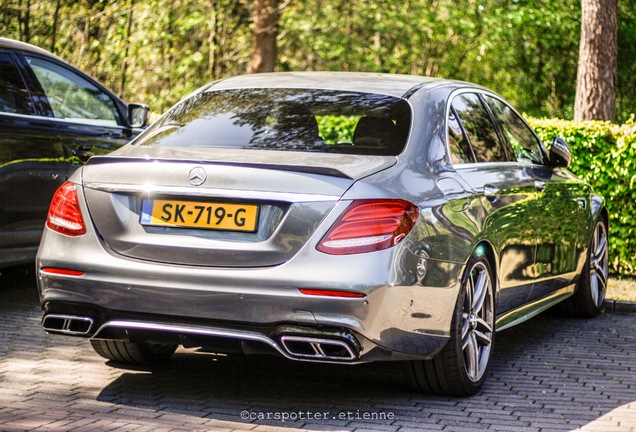 Mercedes-AMG E 63 S W213