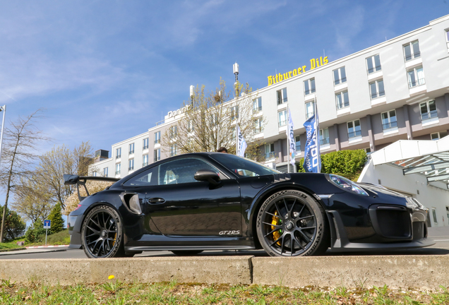 Porsche 991 GT2 RS Weissach Package