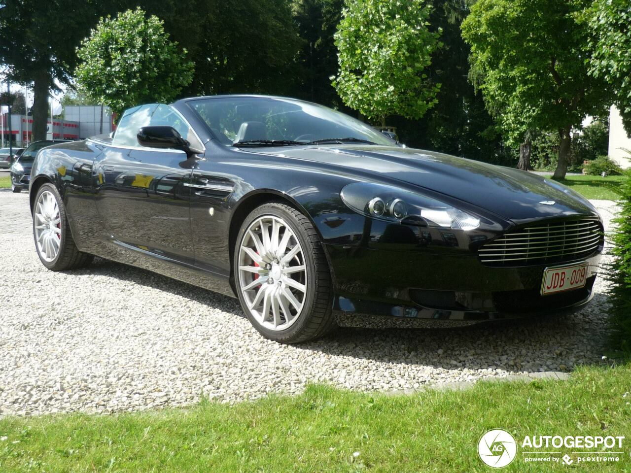 Aston Martin DB9 Volante