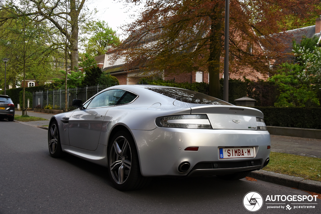 Aston Martin V8 Vantage N400