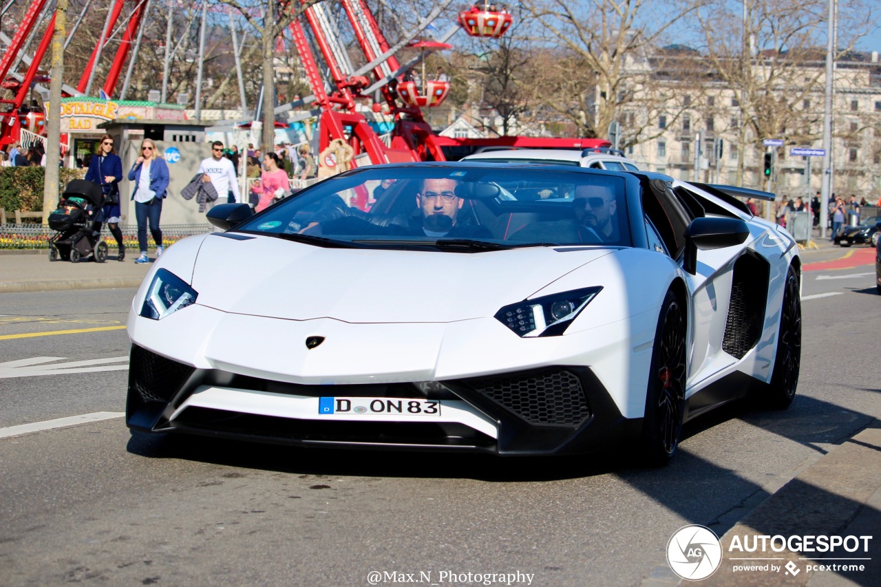 Lamborghini Aventador LP750-4 SuperVeloce Roadster