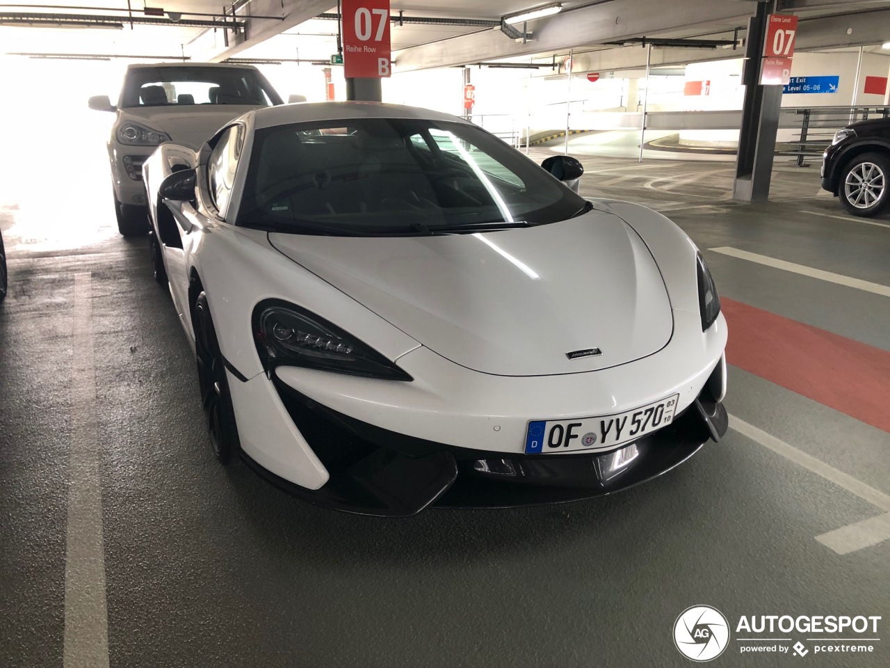 McLaren 570S