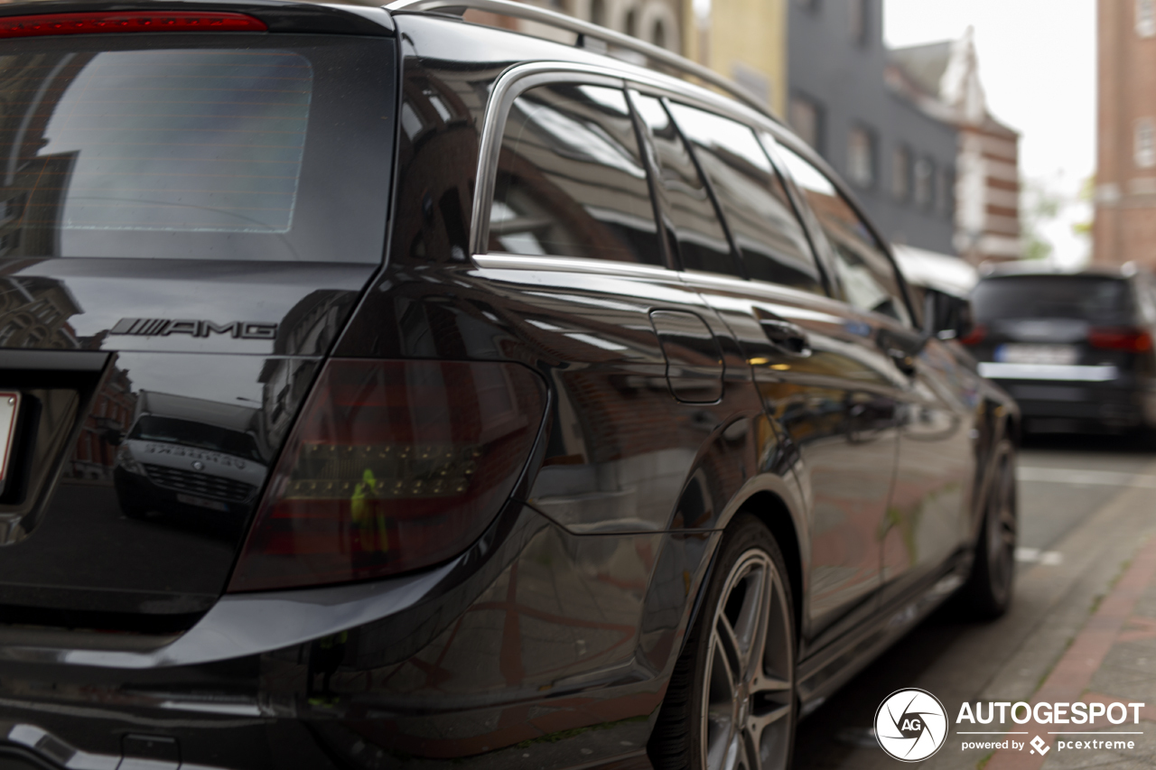 Mercedes-Benz C 63 AMG Estate 2012