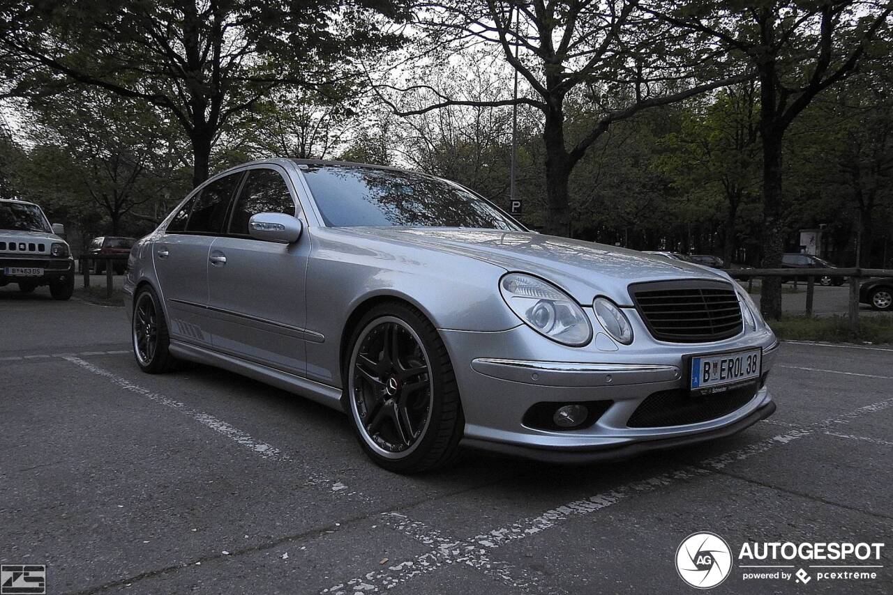 Mercedes-Benz E 55 AMG