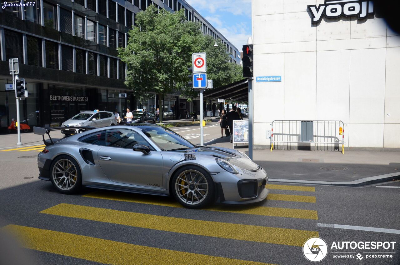 Porsche 991 GT2 RS Weissach Package