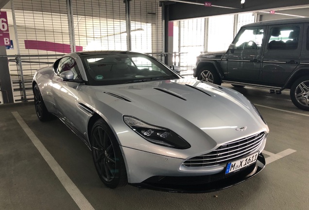 Aston Martin DB11