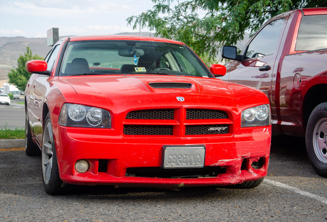 Dodge Charger SRT-8