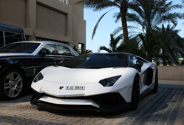 Lamborghini Aventador LP750-4 SuperVeloce Roadster